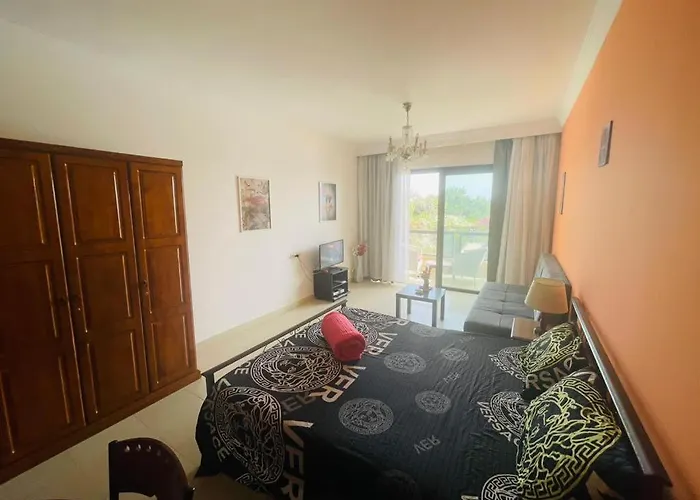 Navy 108 Apartment Hurghada